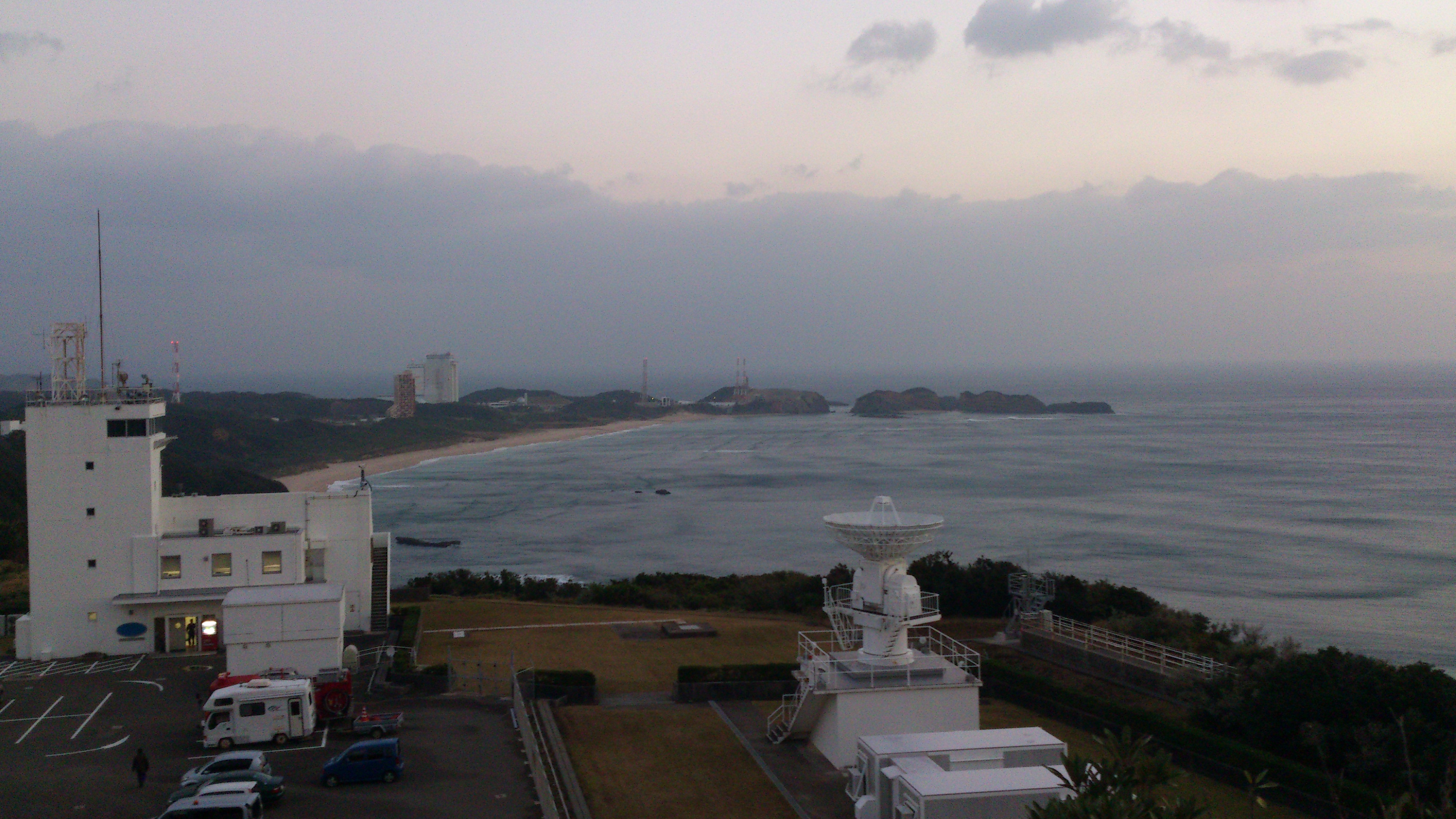 2012年12月。僕は種子島を一人で旅した：電波塔からの発射台