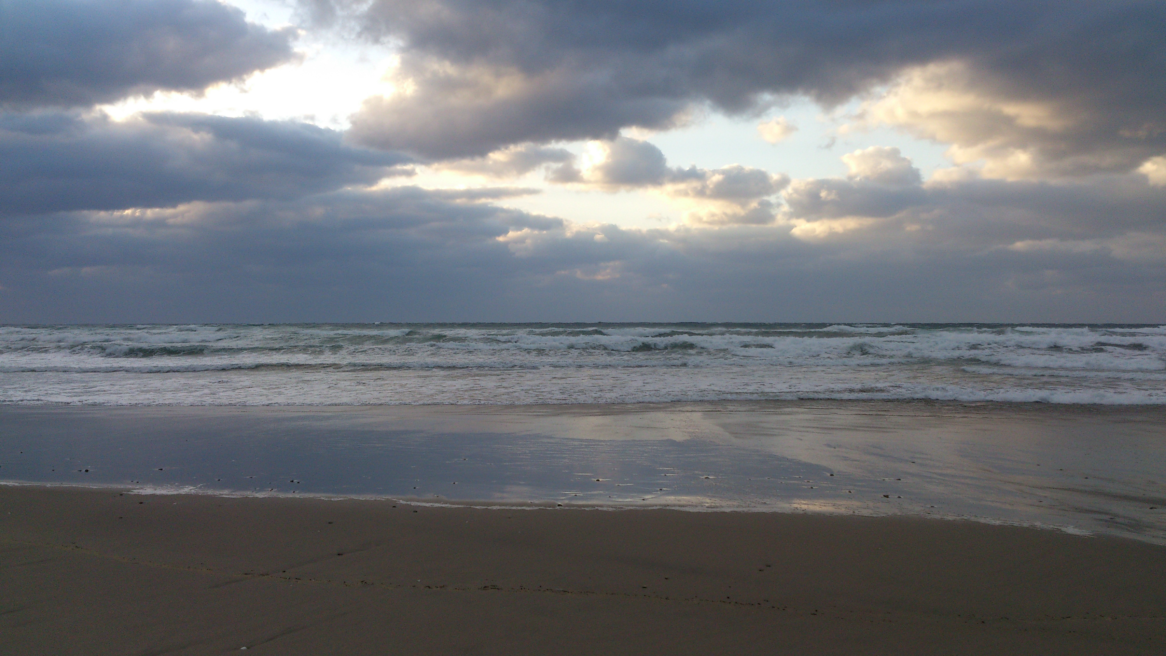 2012年12月。僕は種子島を一人で旅した：ただただ美しい種子島の海
