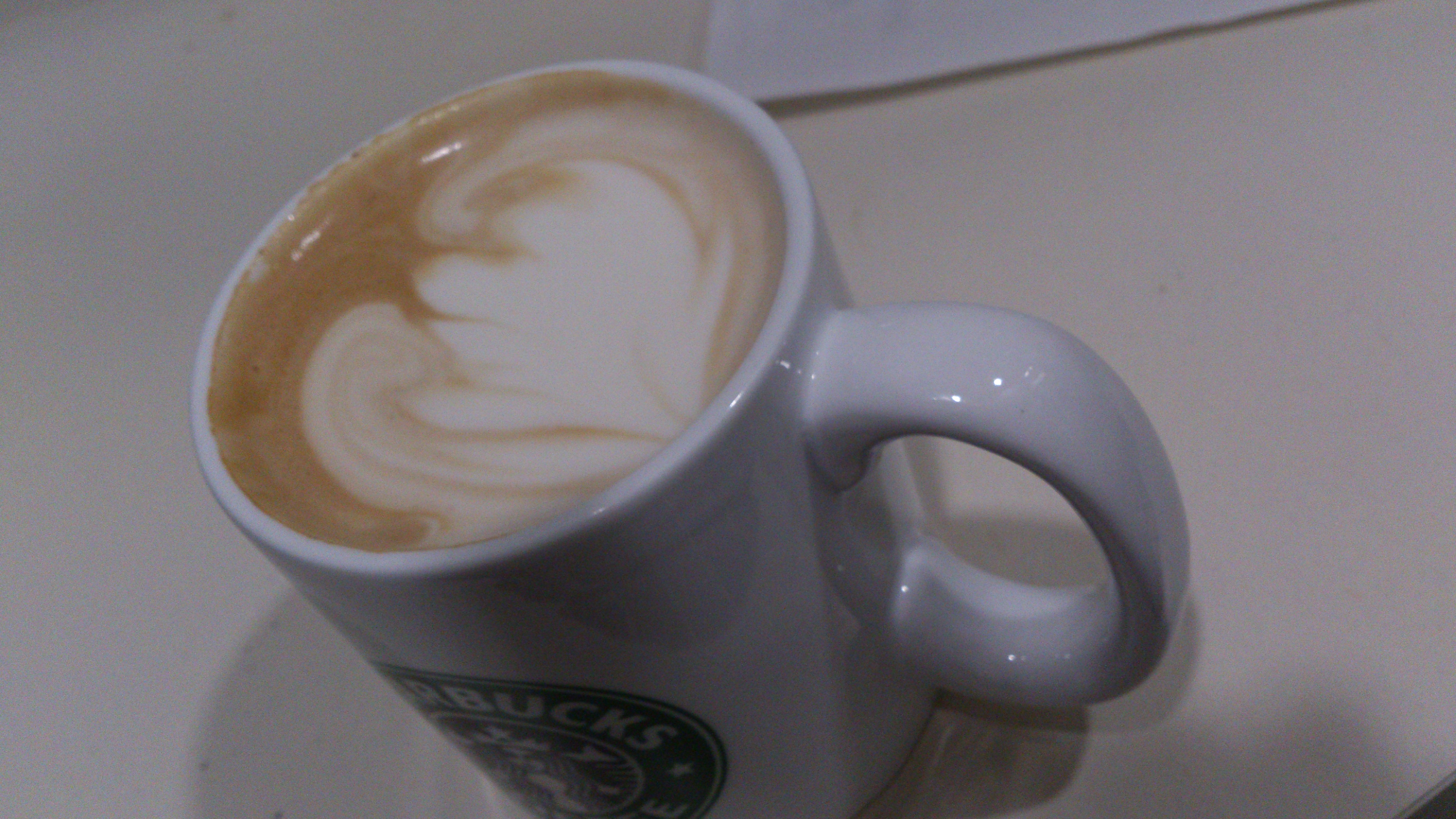 2012年12月。僕は種子島を一人で旅した：スタバのカフェラテ