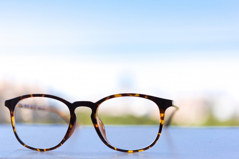 視力検査ってもしかしてガバガバルールじゃないか？